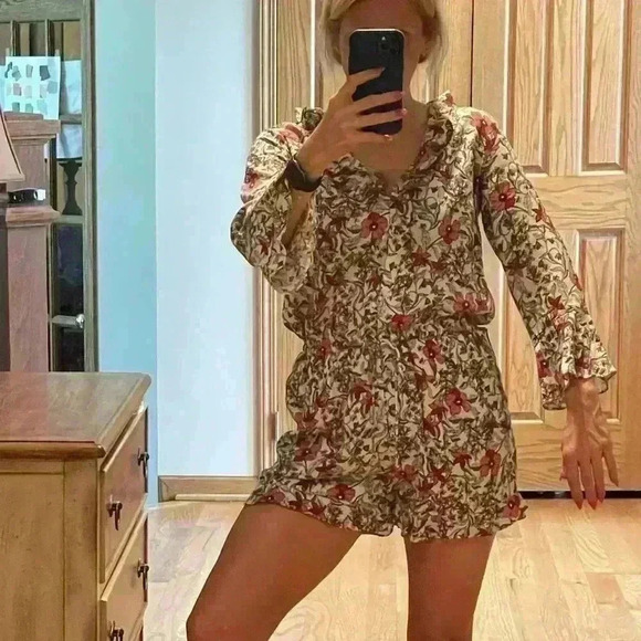 Jessica Simpson Multicolored Floral Romper - Picture 2 of 14